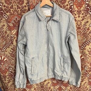 URBAN OUTFITTERS S Denim Harrington Jacket light wash, slightly distressed